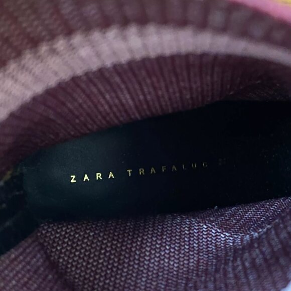 Zara Burgundy Sock Ankle Boots Stripe Booties Sz 41 - Picture 3 of 5